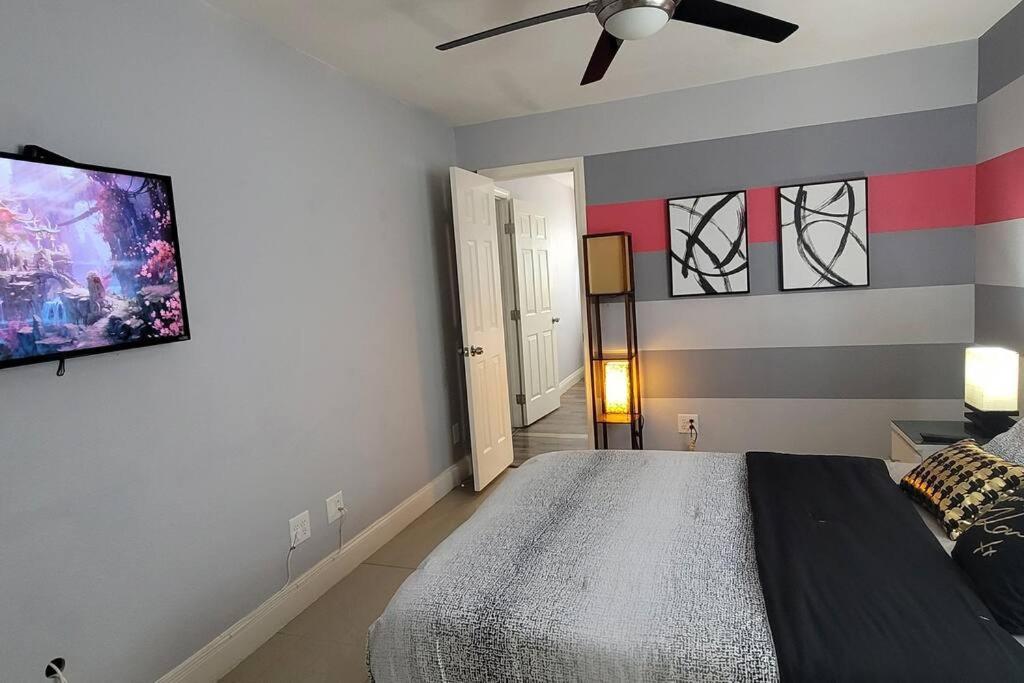 K - Fully Remodeled And Professionally Decorated Las Vegas Exterior photo