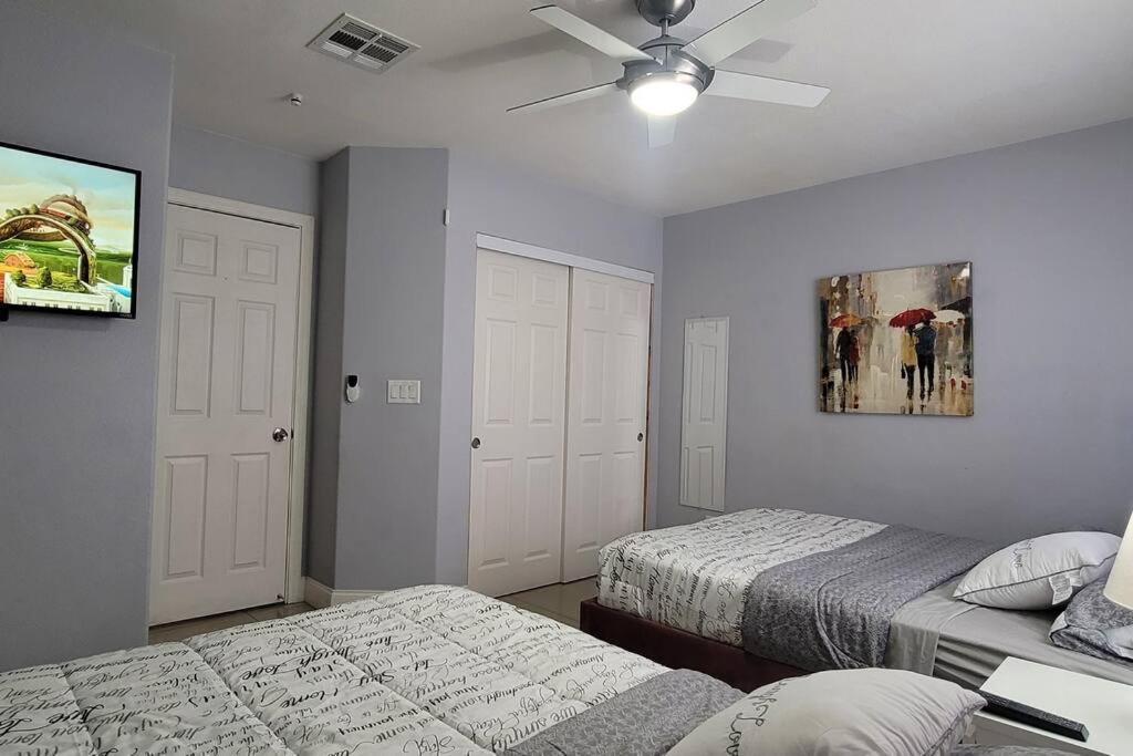 K - Fully Remodeled And Professionally Decorated Las Vegas Exterior photo
